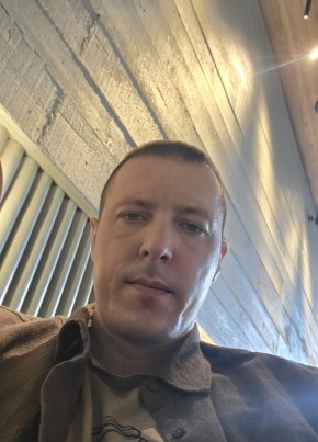 Viktor, 34, Russia, Pskov