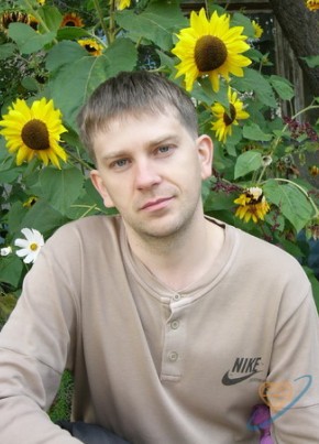 Валентин, 39, Россия, Омск