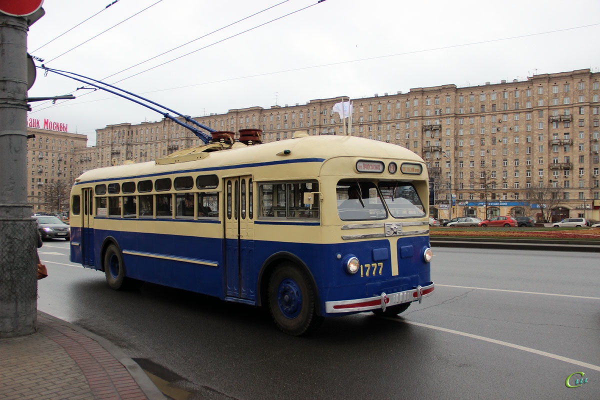 Троллейбус 1 г. МТБ-82д троллейбус. МТБ-82 троллейбус. Троллейбус МТБ-82 СССР. МТБ-82 модель.