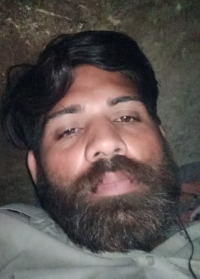 Amir Sahotra, 18, پاکستان, فیصل آباد