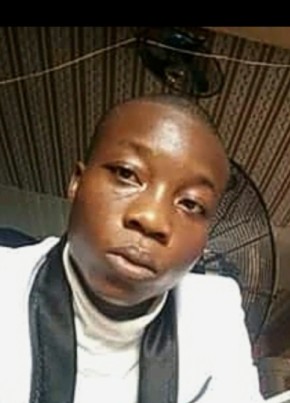 Daniel, 25, Nigeria, Agbor-BoIIboji