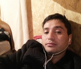 luis Miguel , 39, El Monte