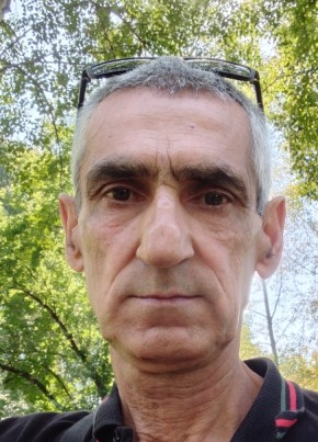 Евгений из Новокузнецка 59 лет