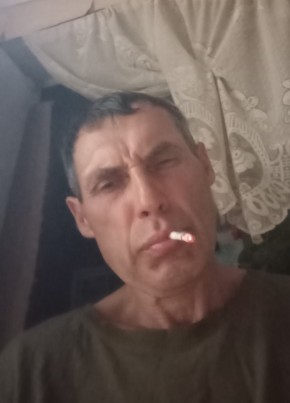 Александр Бойко из Корсакова 56 лет