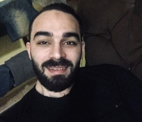 Bobos92, 33, Alexandria