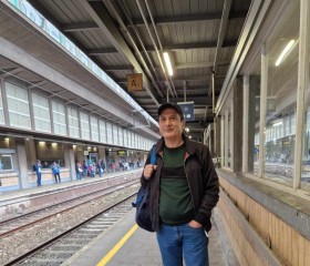 Konstantin, 59, Tbilisi