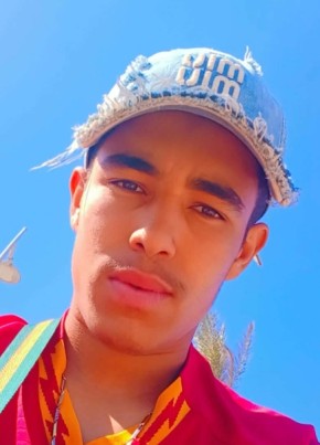 Houari из Mostaganem 21 год