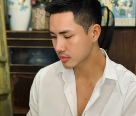 JIM, 25, Ho Chi Minh City