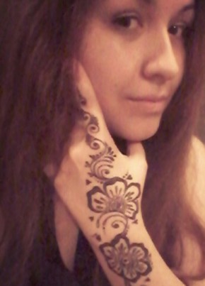 Yana, 29, Russia, Pskov