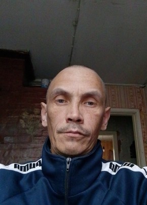 Михаил из Перми 44 года