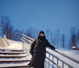 Elena, 54, Lodeynoye Pole