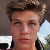Nick, 19  , Valparaiso