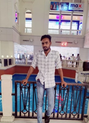 Sooraj, 23, India, Delhi