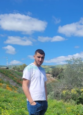 Younes Harï, 21, المغرب, طنجة