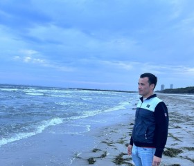 Mirzakhid, 32, Moscow