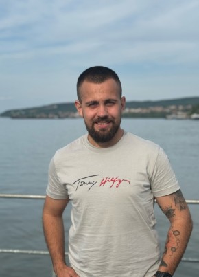 Miloš Gavrilović, 26, Србија, Београд