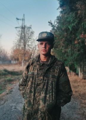 Влад, 21, Россия, Севастополь