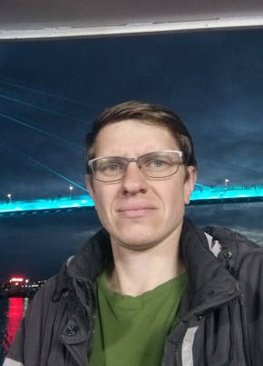Anton, 37, Russia, Tyumen