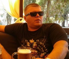 Дмитрий, 38 лет, Гусев