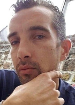 Ludovic, 42, République Française, Rennes