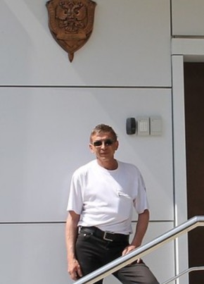 Андрей, 60, Россия, Новотроицк