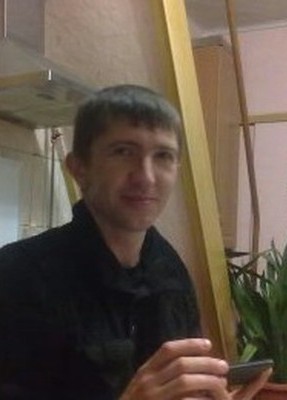 Виталий, 46, Россия, Гвардейское