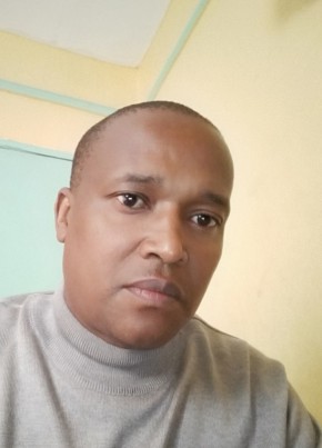 Joe, 43, Kenya, Nairobi