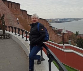 Настя, 43 года, Москва