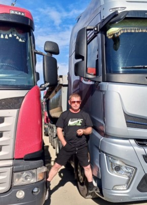 Vasiliy, 47, Russia, Beloyarsk