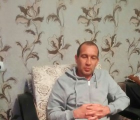 Виталий, 46 лет, Новочебоксарск