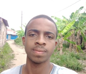FAHMI, 29, Zanzibar