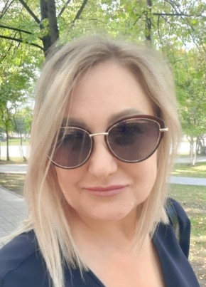 Нина из Новосибирска 52 года