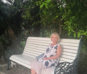 Ирина, 57 лет, Калуга