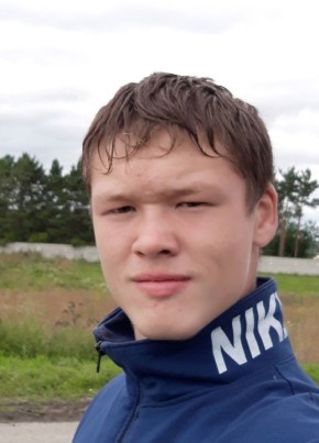 Максим, 24, Россия, Топки