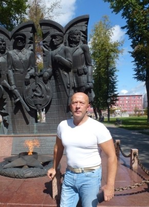 Андрей из Калуги 54 года