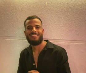Hassan, 26, Cairo