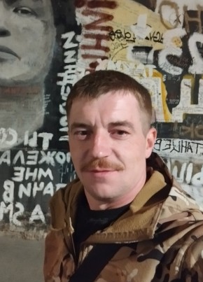 Владимир, 34, Россия, Псков