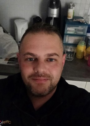 Franck, 35, République Française, Montargis