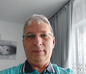 Vitaliy, 54, Hilden