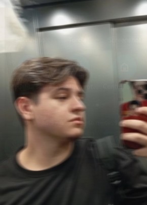 Micky из Napoli 20 лет