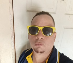 Antonio, 27, Panama