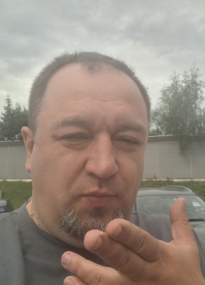 Mokhatma, 80, Russia, Moscow