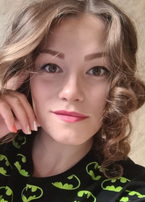 Александра, 29, Россия, Гатчина