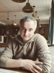 Aleksey, 47, Moscow