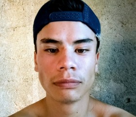 Alexander, 19, Chimbas