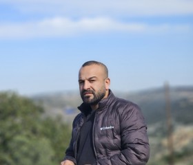 الاسد, 32, Nablus