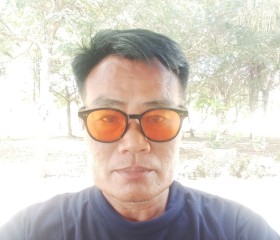 นาย, 51, Satuek
