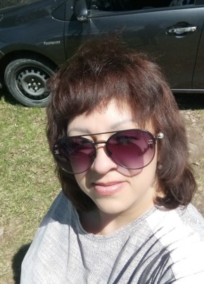 Elena, 49, Russia, Komsomolsk-on-Amur
