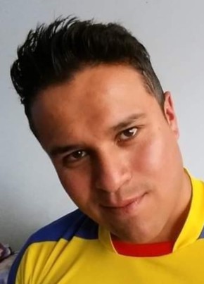 David Salvador, 38, República del Ecuador, Quito