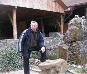 Василий, 66 лет, Пашковский